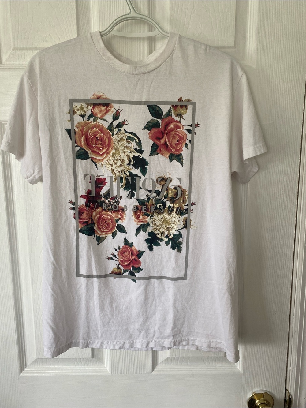 White Floral Graphic Long Sleeve Tee